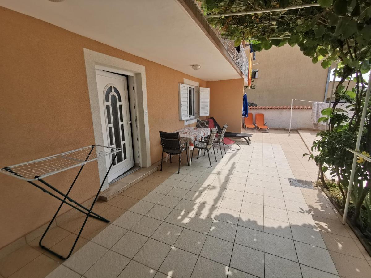 Villa Clara Apartments Kvarner Novi Vinodolski Bagian luar foto