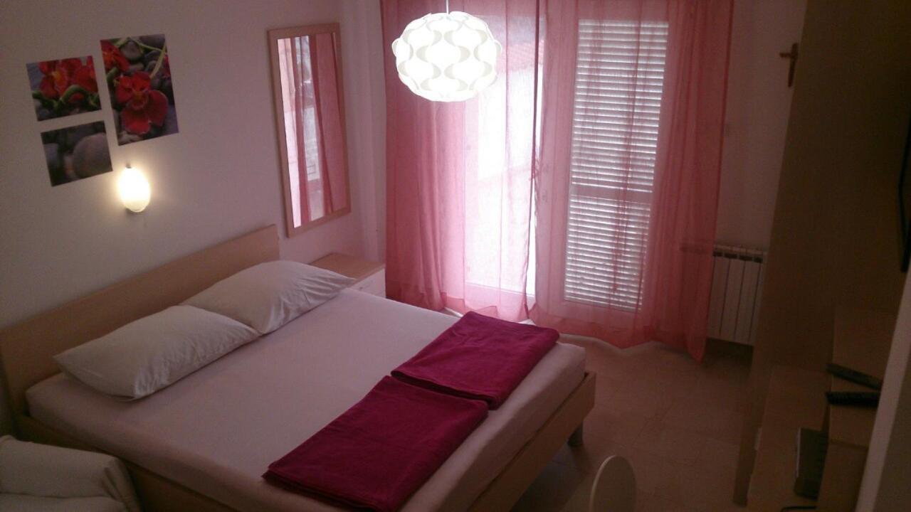 Villa Clara Apartments Kvarner Novi Vinodolski Bagian luar foto